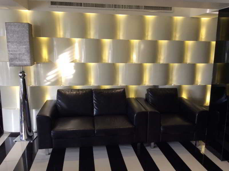 Sukhumvit Suites Hotel Bangkok Exteriér fotografie
